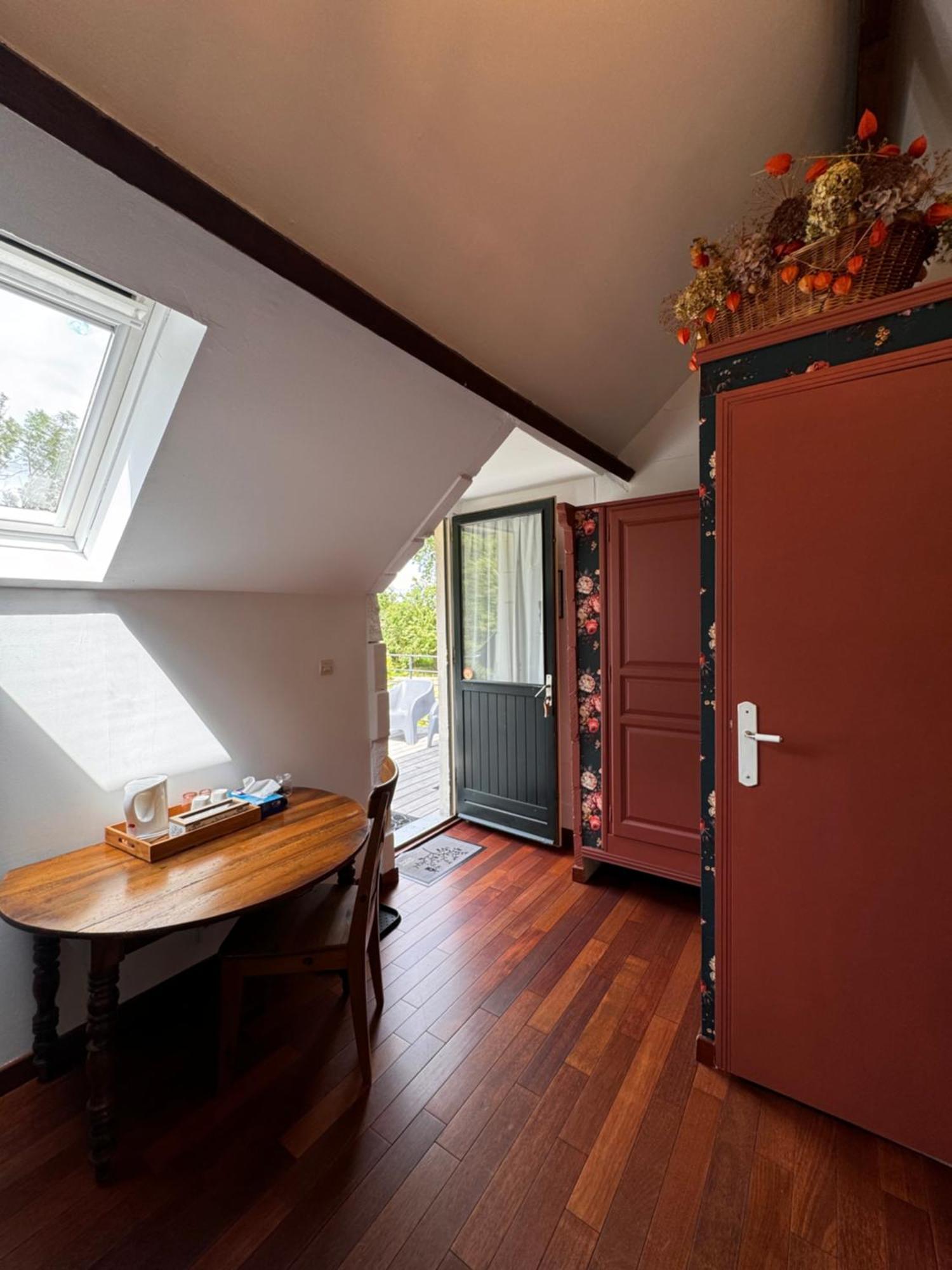 La Niche Hotel Richebourg  Luaran gambar