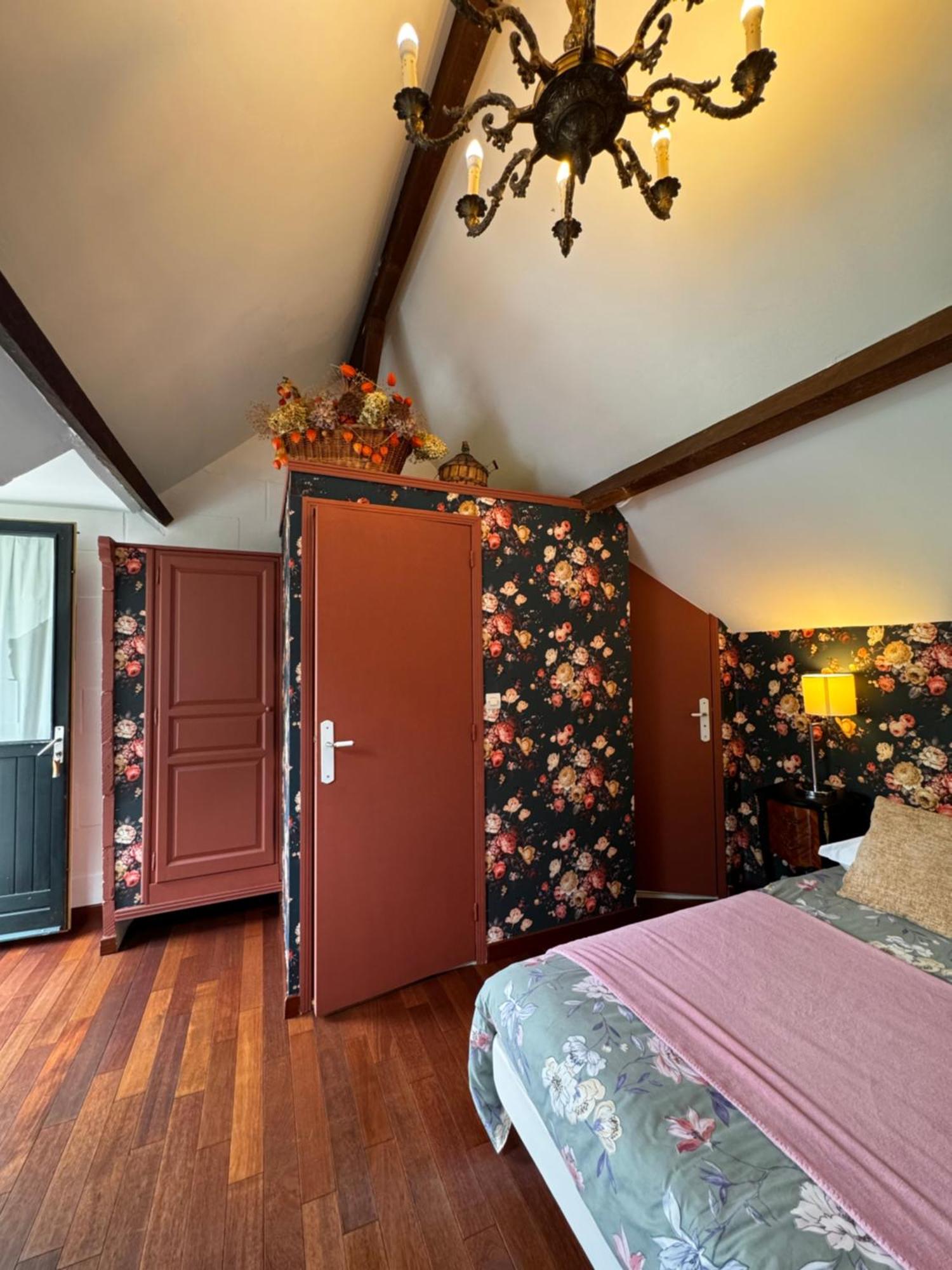 La Niche Hotel Richebourg  Luaran gambar